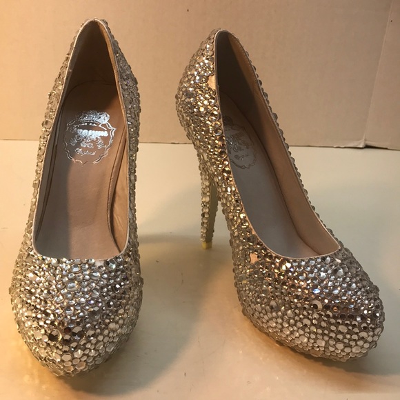 NWOT Crystal Studded Wedding Pumps Size 9 (UK 7 / EURO 39) - - Picture 2 of 16